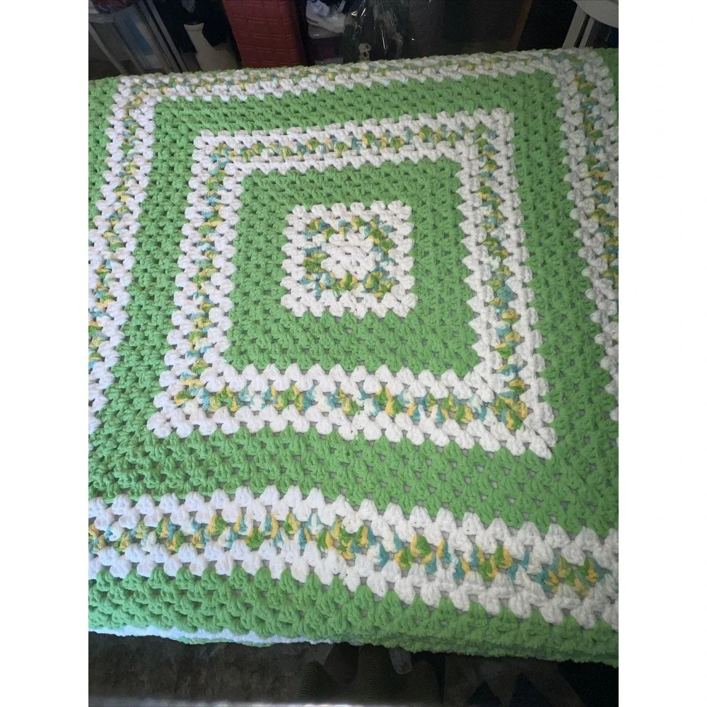 Vtg Soft Handmade Boho Crochet  68